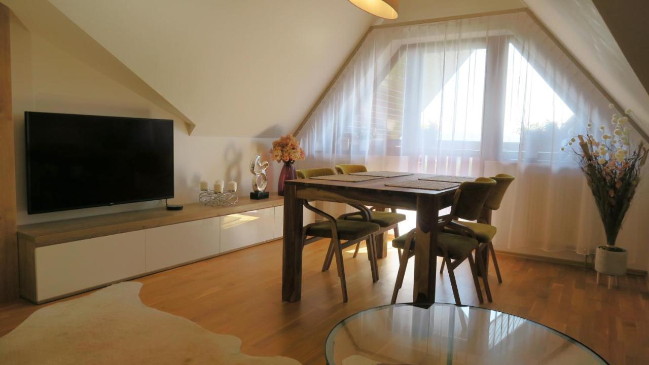 Apartman Auris ヴェルカー・ロムニツァ エクステリア 写真